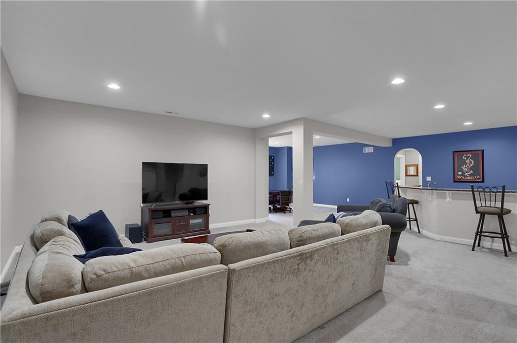 6153 Roxburgh Place Noblesville, IN 46062 - Photo 42 of 60 Gallery Image 42