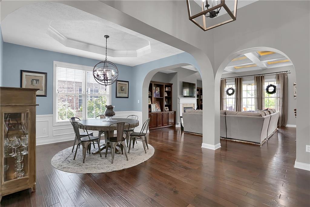 6153 Roxburgh Place Noblesville, IN 46062 - Photo 7 of 60 Gallery Image 7