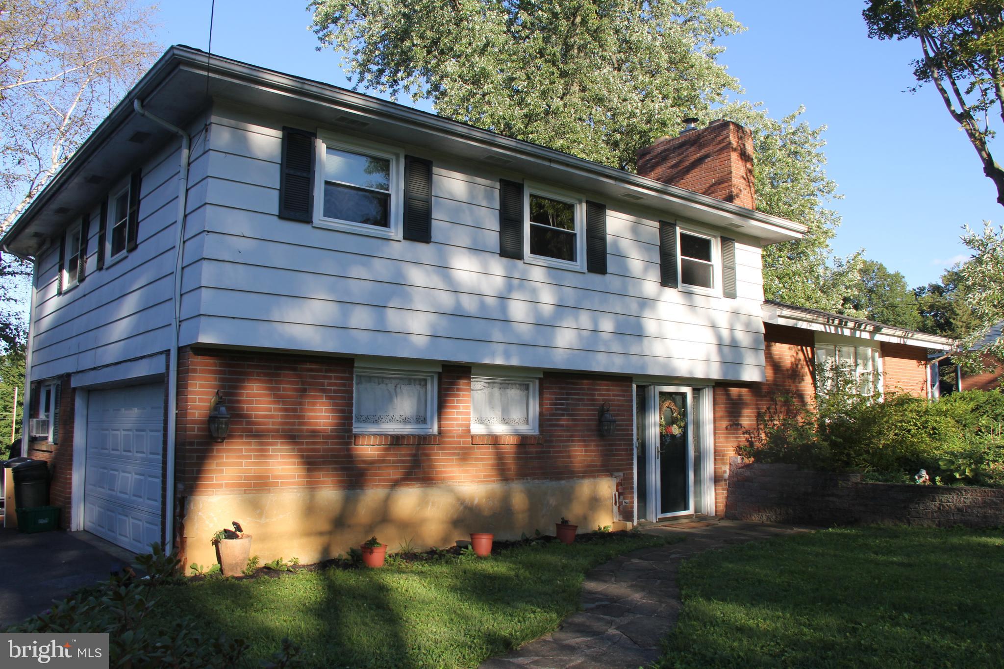 1411 Eden Road Lancaster, PA 17601 - Photo 3 of 11