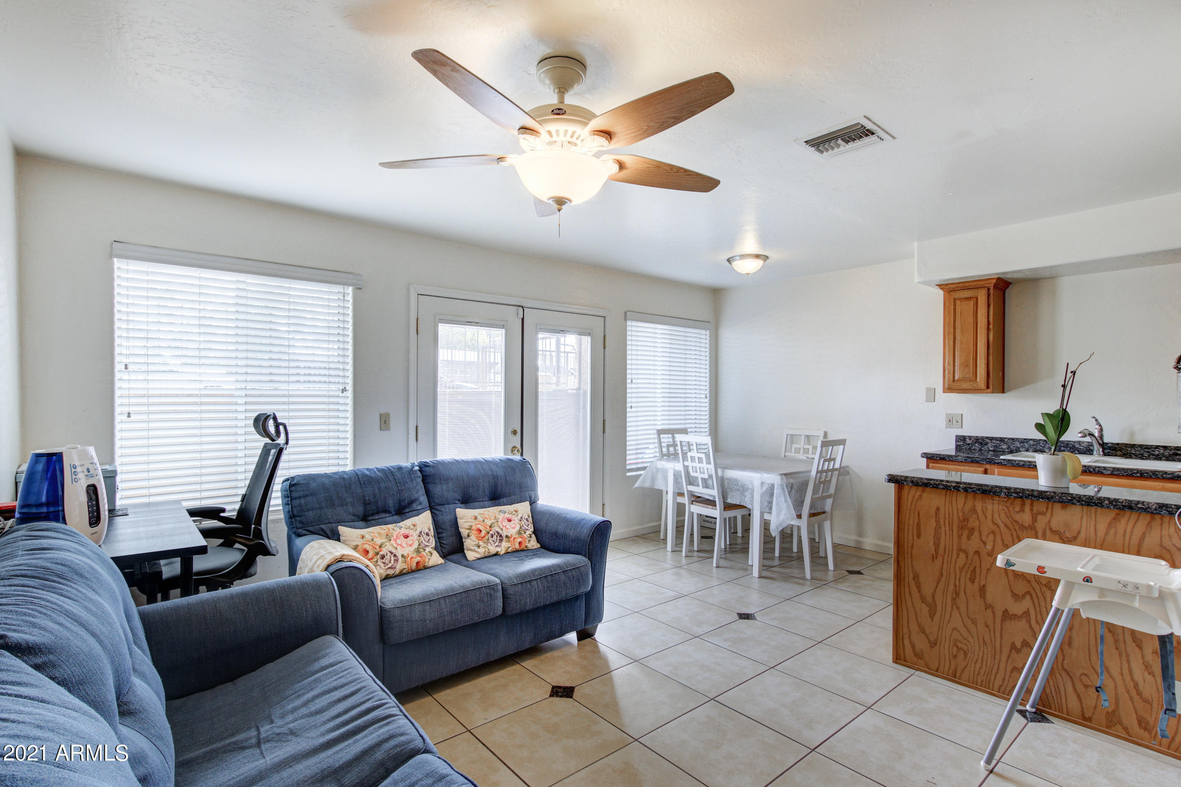 151 East Broadway Road, Unit 101 Tempe, AZ 85282 - Photo 8 of 29 151 E Broadway Rd #101-6