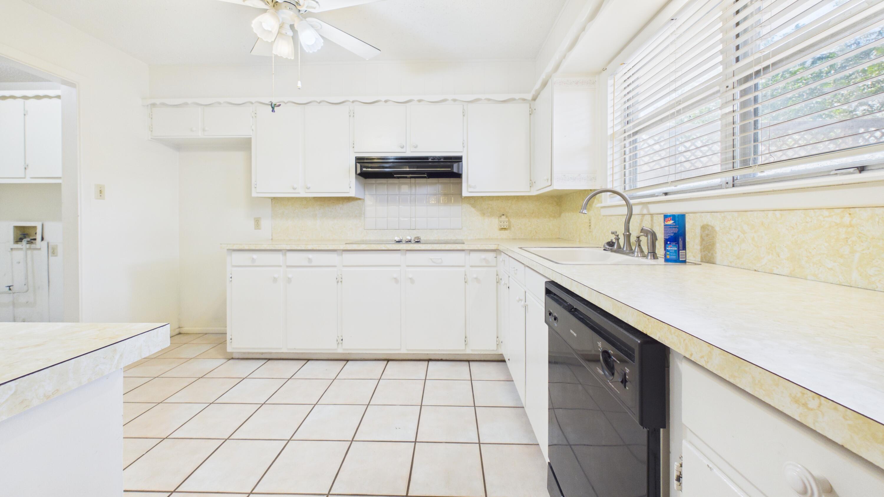 3406 68th Drive Lubbock, TX 79413 - Photo 23 of 61 CAM06379G6-PR0039-STILL028