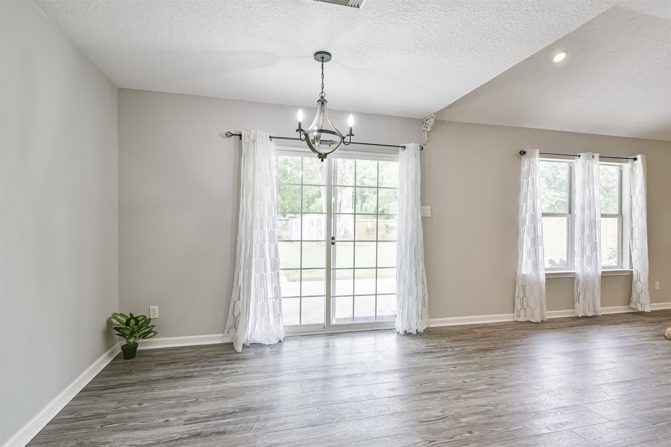 5703 Alpine Heights Drive Porter, TX 77365 - Photo 15 of 43