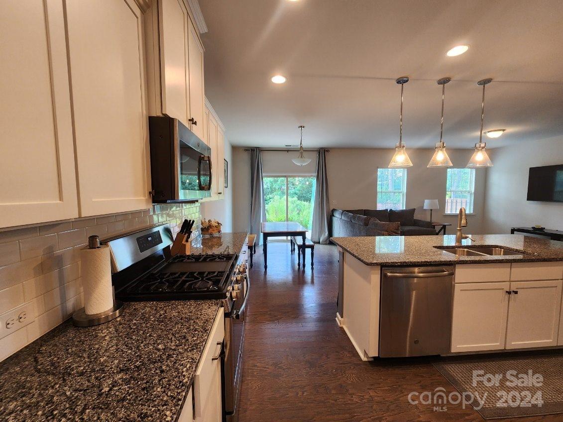 627 Amber Meadows Way Tega Cay, SC 29708 - Photo 15 of 30
