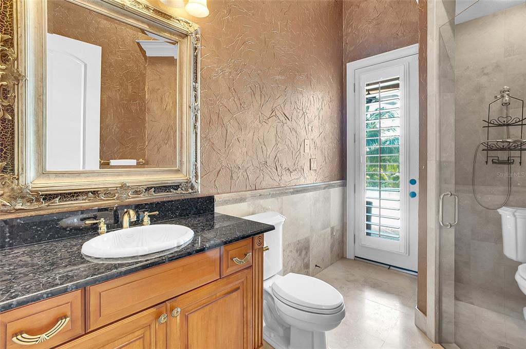 8707 Silverthorn Road Seminole, FL 33777 - Photo 22 of 58
