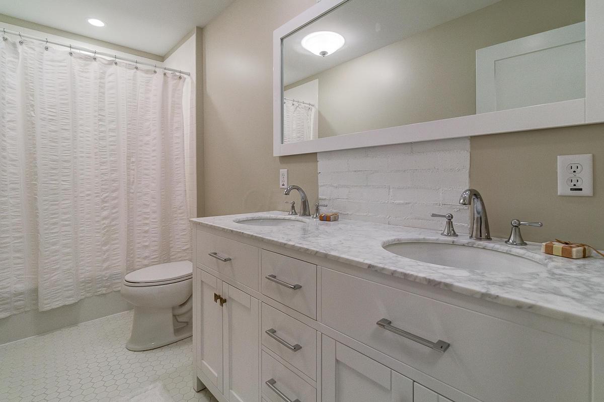 3945 Overdale Drive Columbus, OH 43220 - Photo 13 of 32