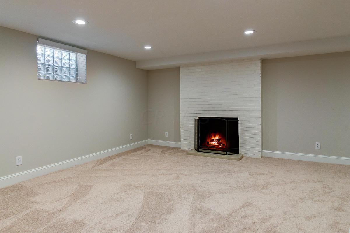 3945 Overdale Drive Columbus, OH 43220 - Photo 27 of 32