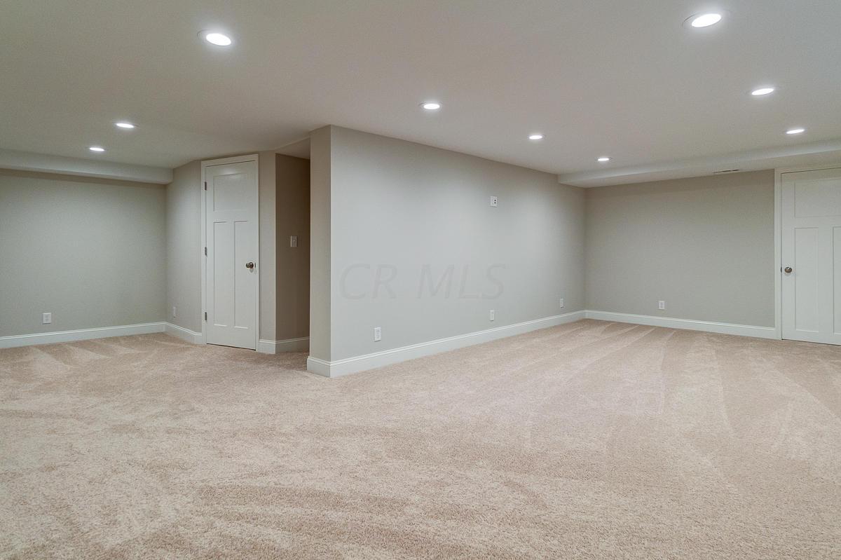 3945 Overdale Drive Columbus, OH 43220 - Photo 28 of 32