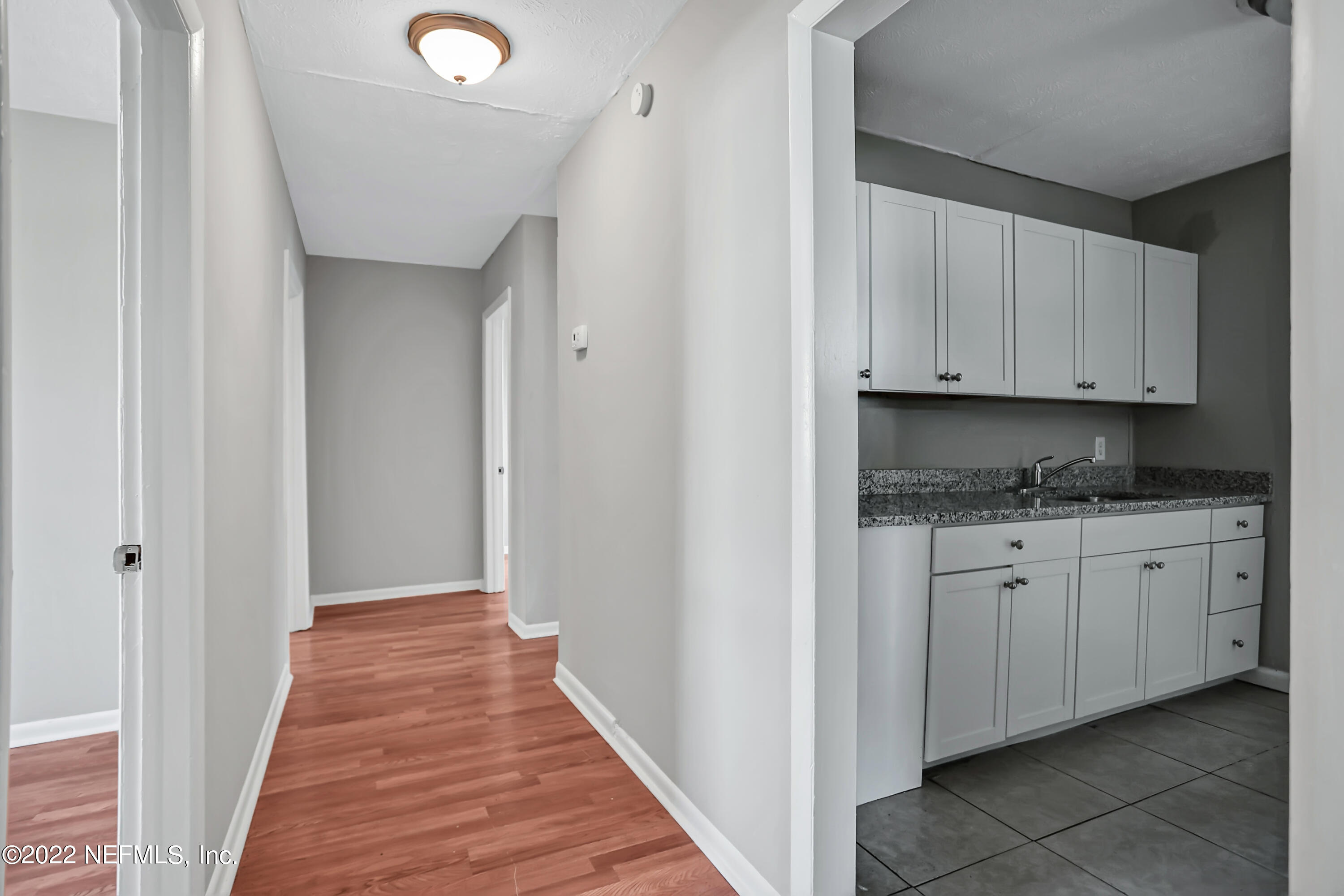743 Rushing Street Jacksonville, FL 32209 - Photo 9 of 25 LJ9A8221