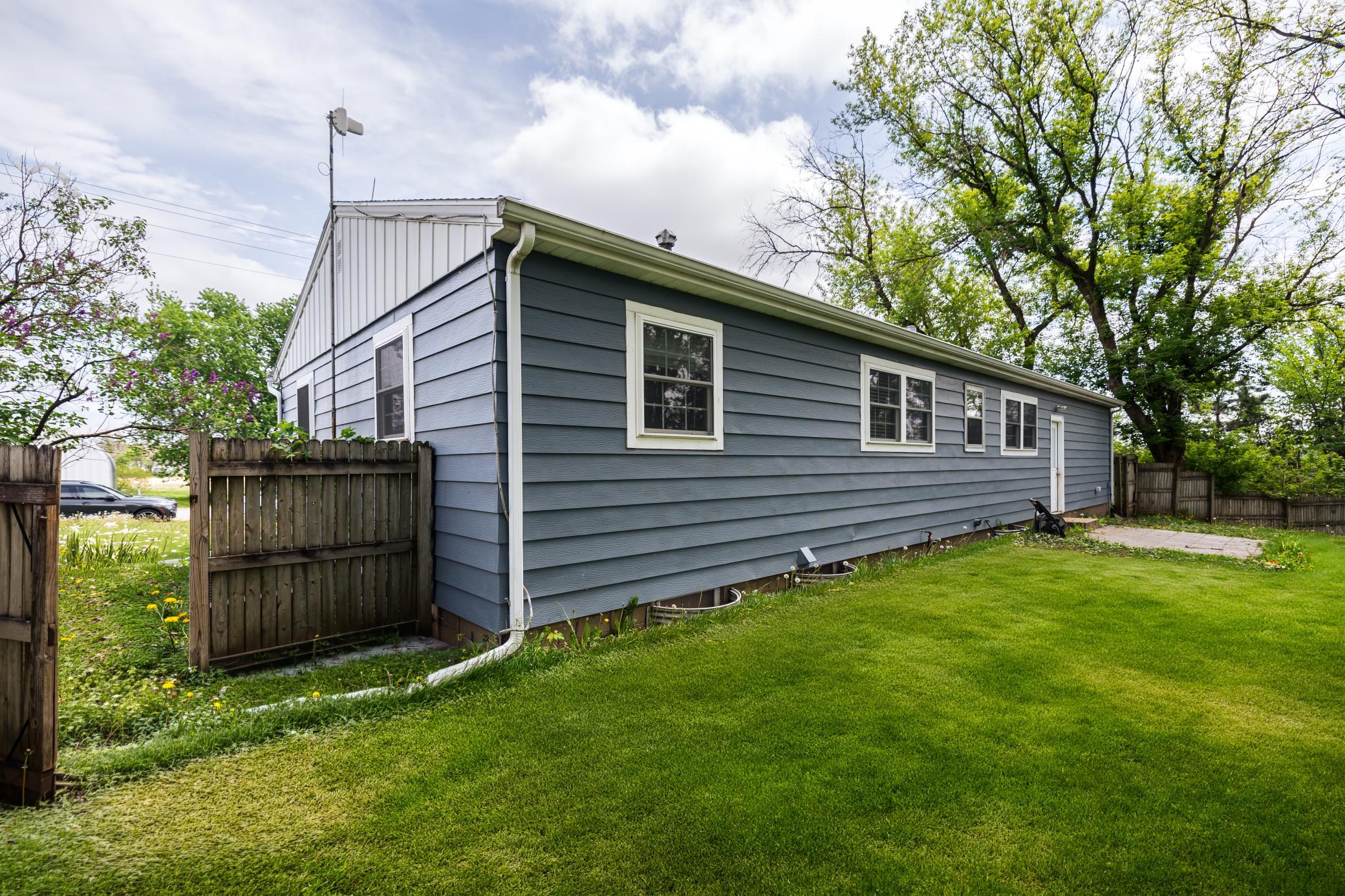 2631 County Road 3 Southwest Byron, MN 55920 - Photo 2 of 42