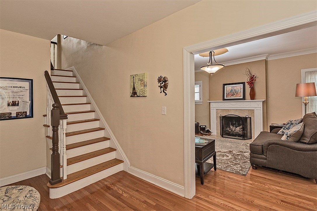 3325 Braemar Road Cleveland, OH 44120 - Photo 18 of 35