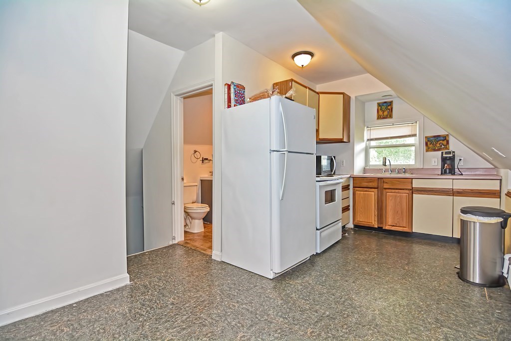 86 Ruthven Street Boston, MA 02121 - Photo 25 of 42