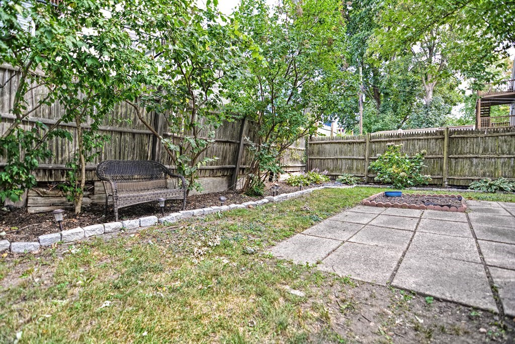 86 Ruthven Street Boston, MA 02121 - Photo 36 of 42