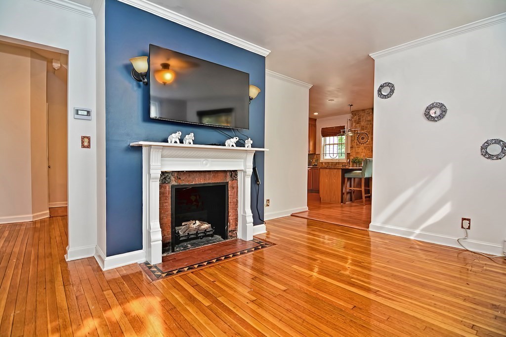 86 Ruthven Street Boston, MA 02121 - Photo 6 of 42