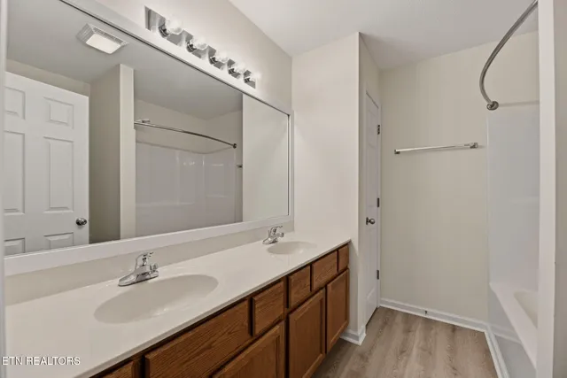 $302,900 | 6313 Macklin Bend Way, Powell, TN 37849