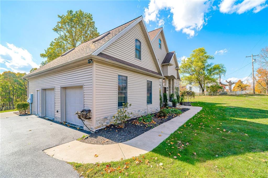 235 Fallen Timbers Road Point Marion, PA 15474 - Photo 3 of 25