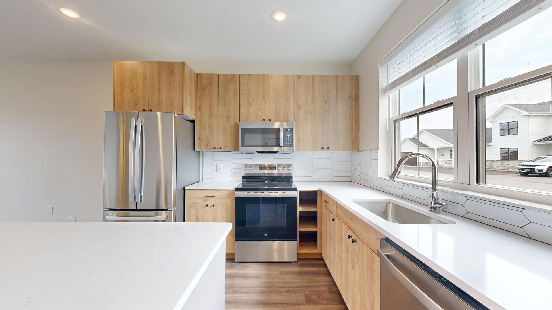 1411 190th Way, Unit A Bethel, MN 55005 - Photo 3 of 13