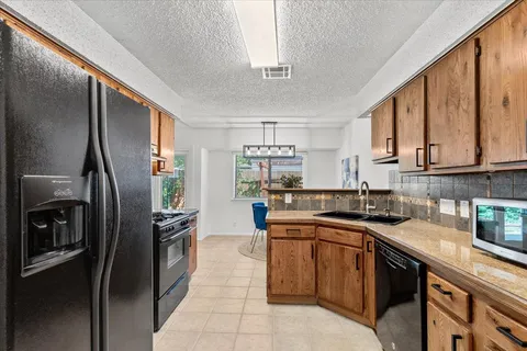 $285,000 | 5805 West Gate Boulevard, Unit A, Austin, TX 78745