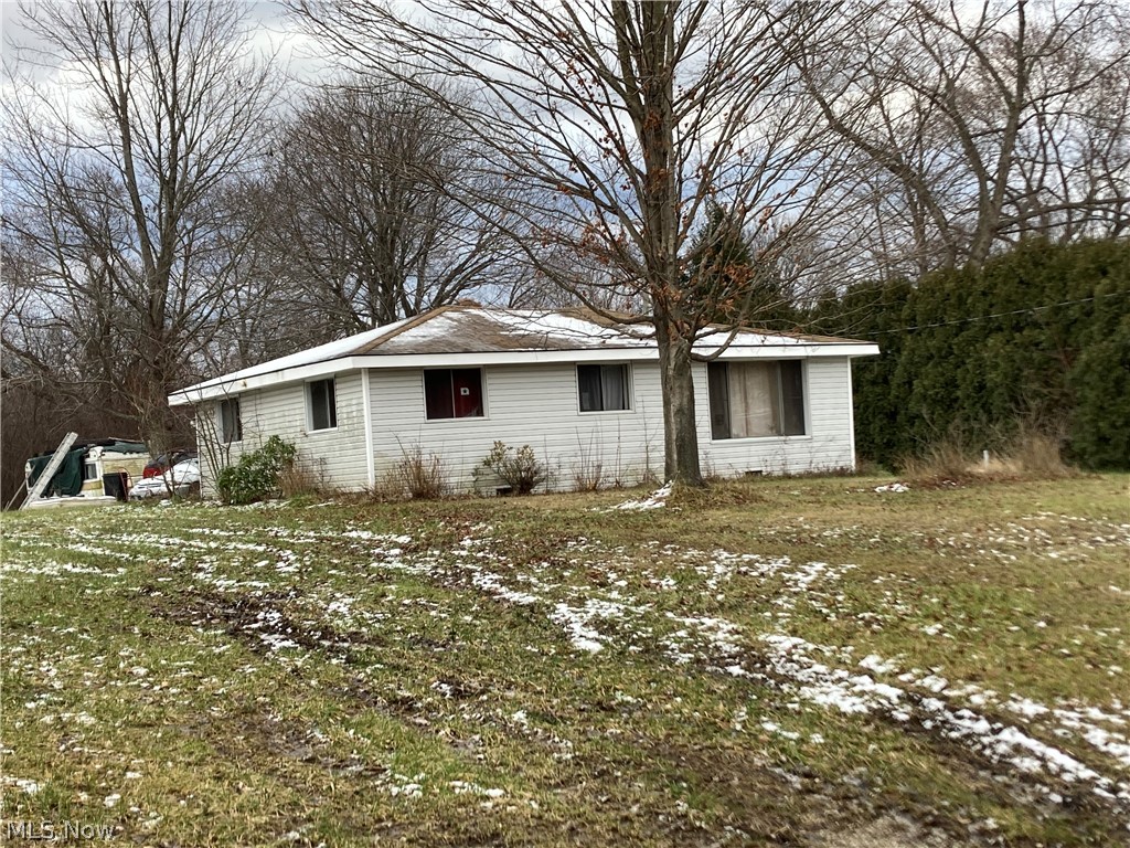 5193 Blair Road Perry, OH 44081 - Photo 2 of 11