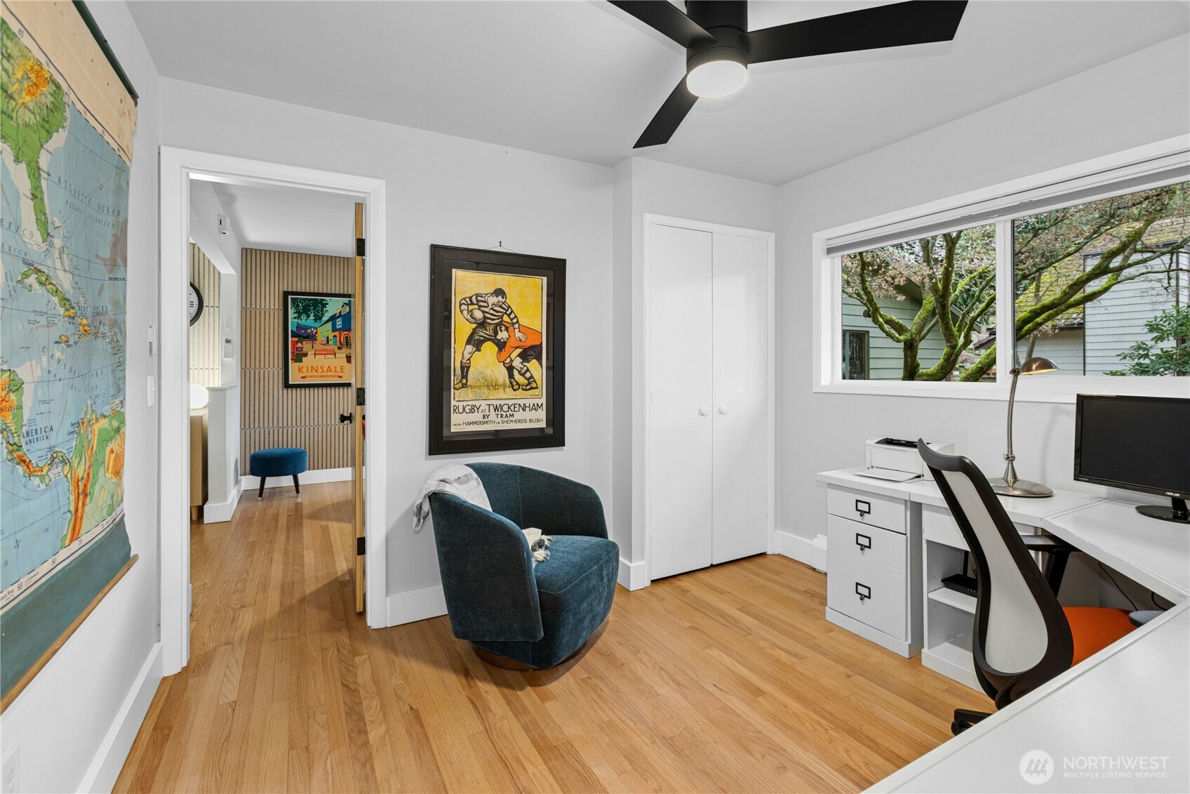 21214 96th Avenue West Edmonds, WA 98020 - Photo 29 of 40 a view of a workspace with furniture and a window