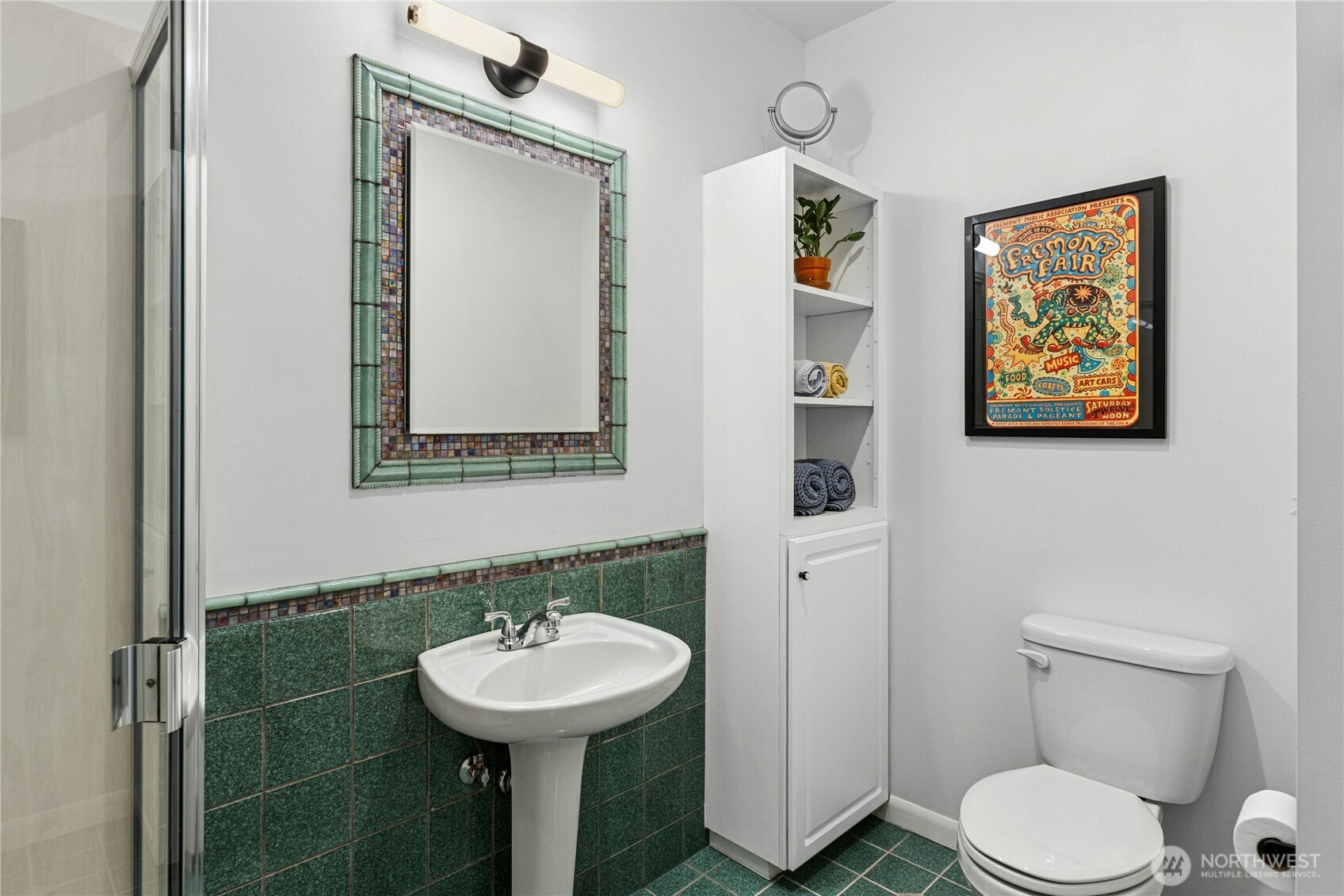 21214 96th Avenue West Edmonds, WA 98020 - Photo 31 of 40 a bathroom with a toilet sink and mirror