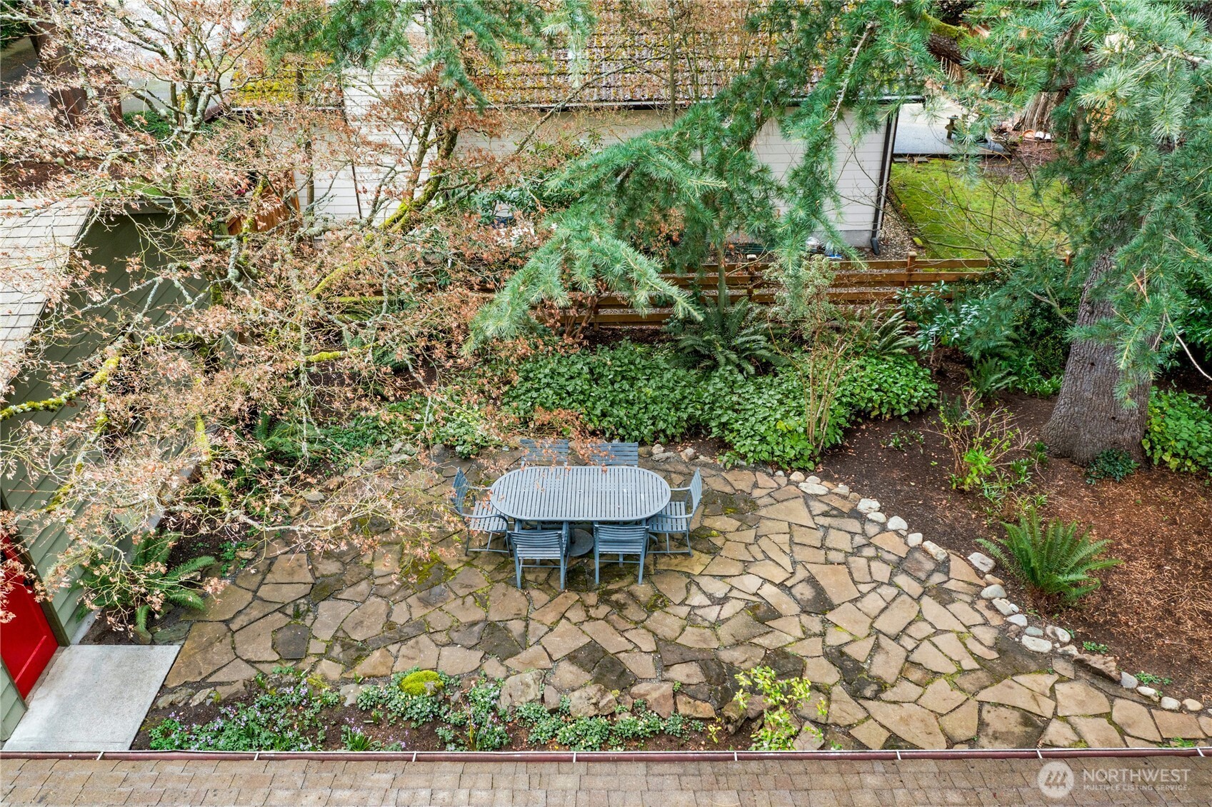 21214 96th Avenue West Edmonds, WA 98020 - Photo 36 of 40 a view of a backyard
