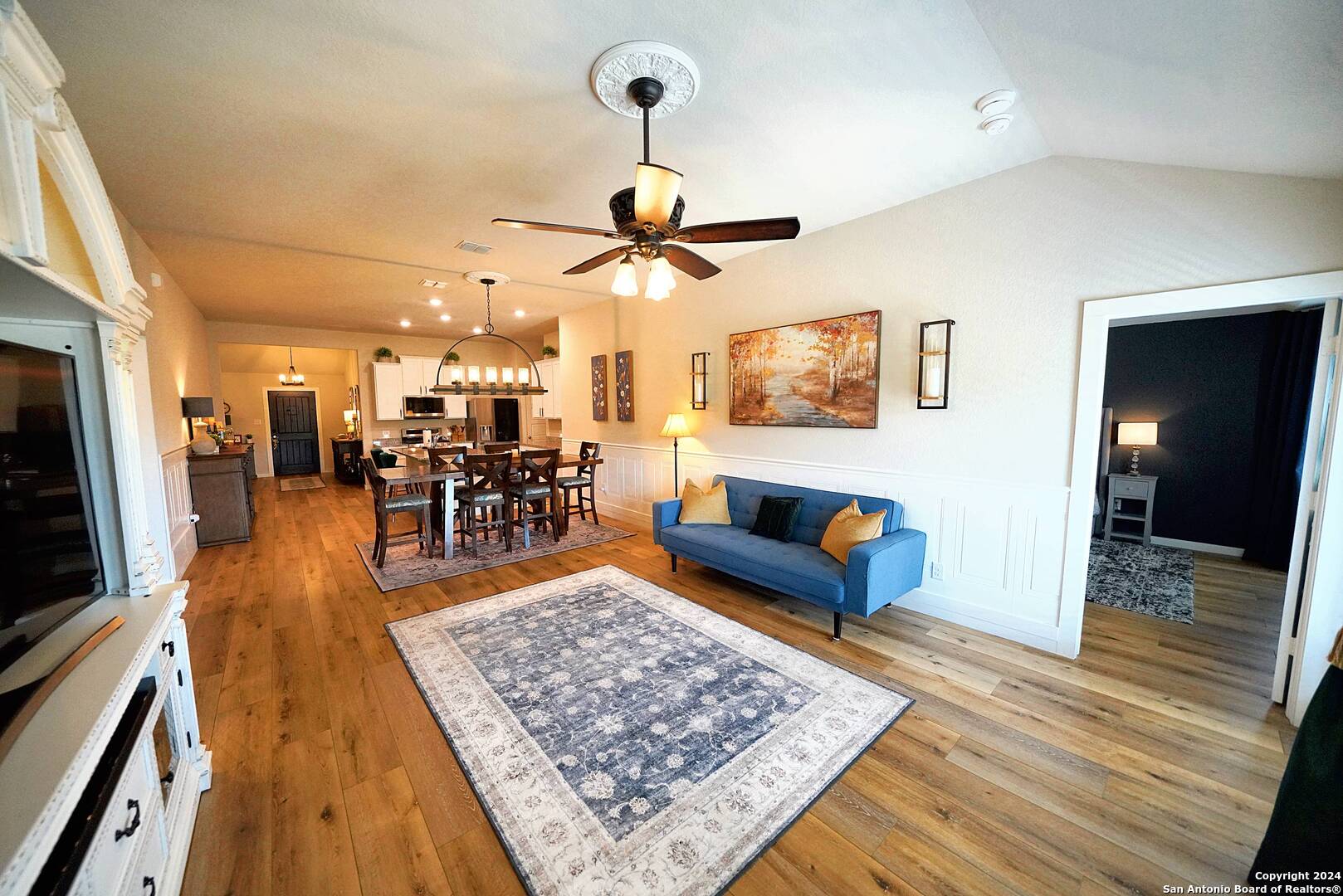 7056 Rimwood Street Live Oak, TX 78233 - Photo 15 of 34