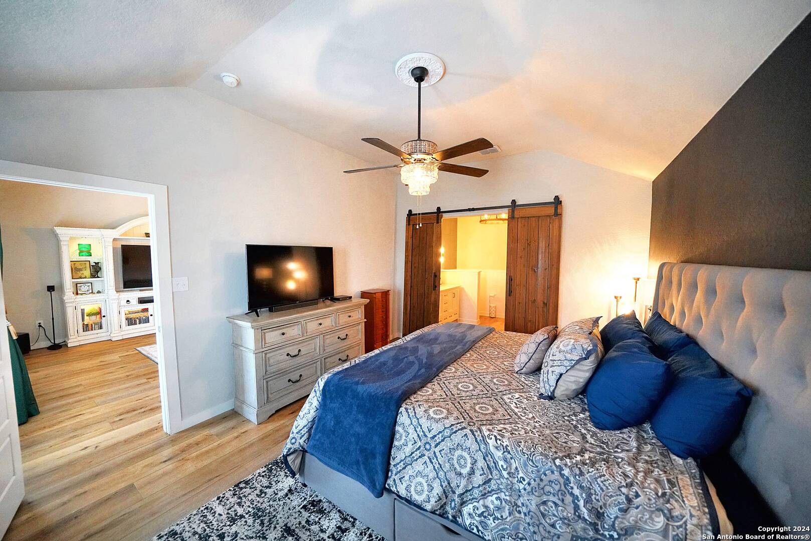 7056 Rimwood Street Live Oak, TX 78233 - Photo 18 of 34