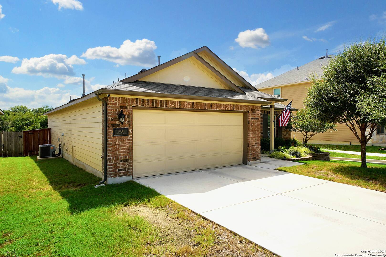 7056 Rimwood Street Live Oak, TX 78233 - Photo 2 of 34