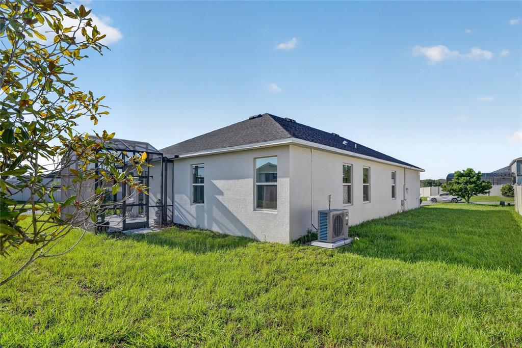 2364 Carriage Pointe Loop Apopka, FL 32712 - Photo 26 of 30