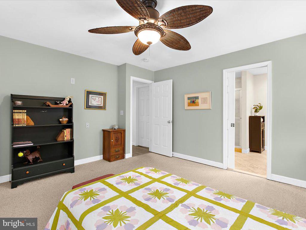 1560 Ritchie Lane Annapolis, MD 21401 - Photo 31 of 54 a bedroom with bed and window