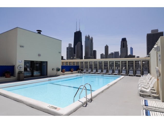 1 East Scott Street, Unit 910 Chicago, IL 60610 - Photo 9 of 10