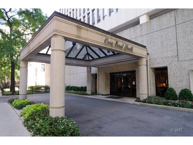 1 East Scott Street, Unit 910 Chicago, IL 60610 - Photo 10 of 10
