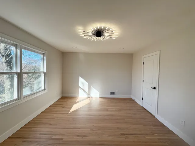 $3,600 | 350 Mitchell Avenue, Unit 2, Linden, NJ 07036