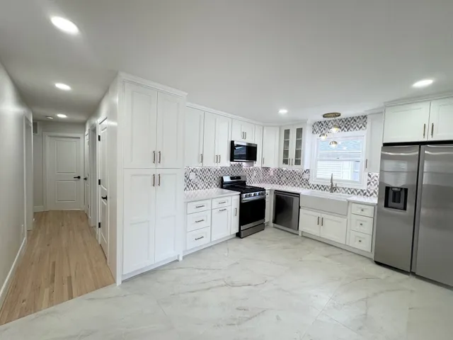 $3,600 | 350 Mitchell Avenue, Unit 2, Linden, NJ 07036