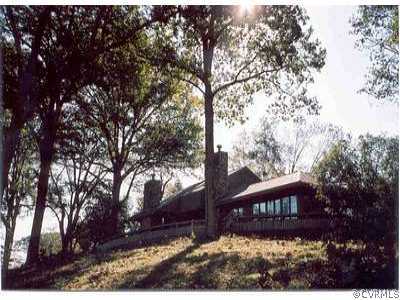 Exterior Front - house view