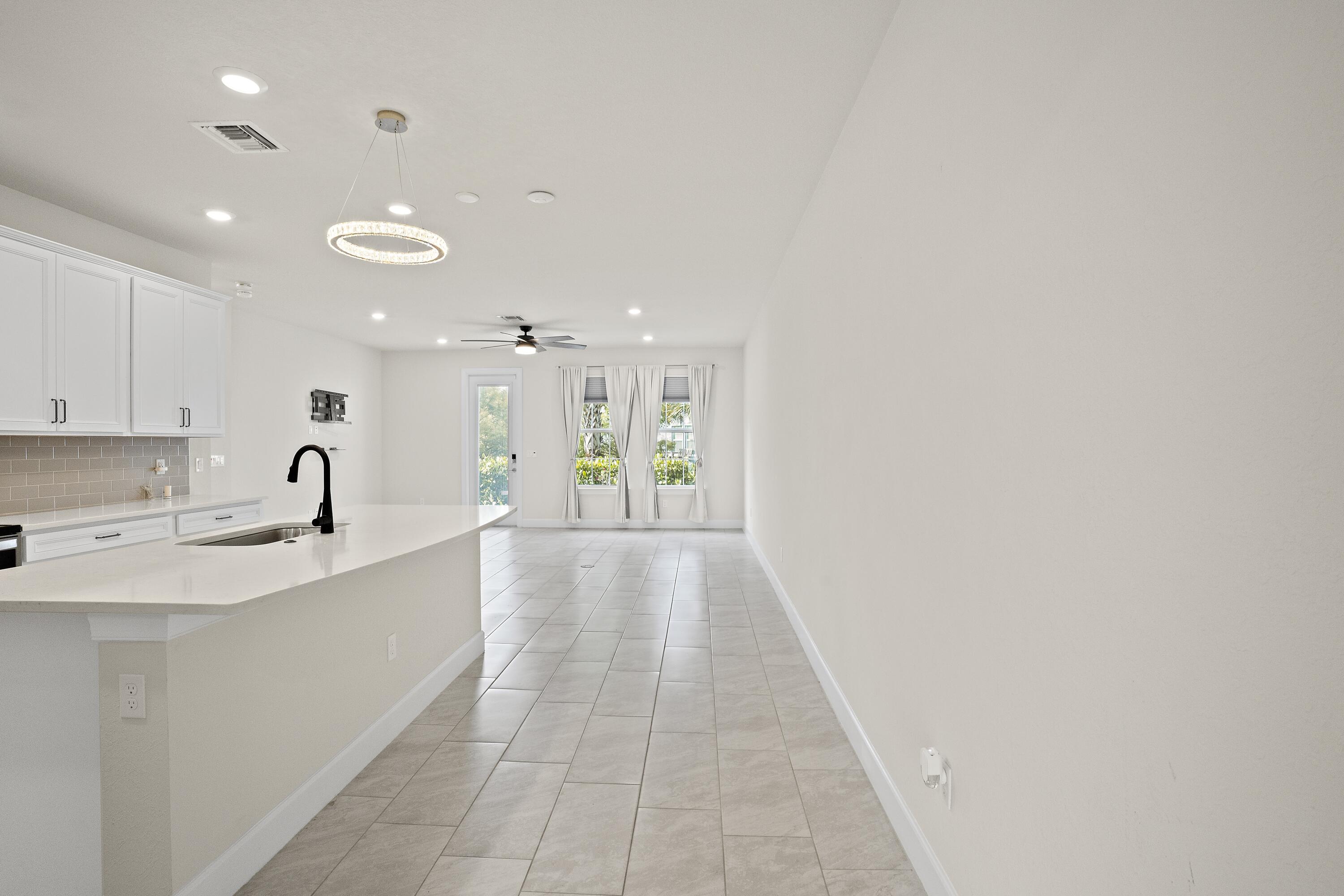 1866 Southeast Tarni Way Stuart, FL 34996 - Photo 10 of 58 1866 SE Tarni Way