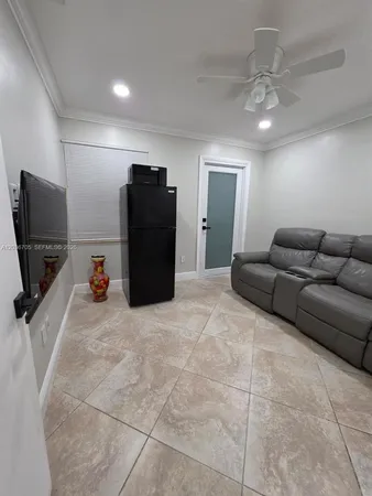 $1,500 | The Hammocks, Miami, FL 33186