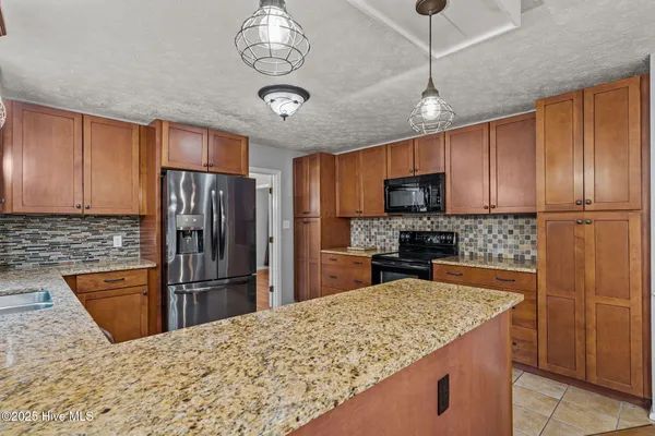 $2,900 | 215 Canterbury Road, Southern Pines, NC 28387