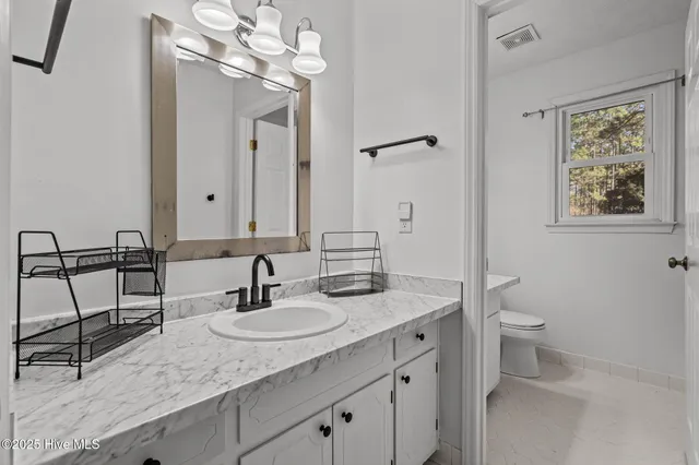 $3,100 | 215 Canterbury Road, Southern Pines, NC 28387