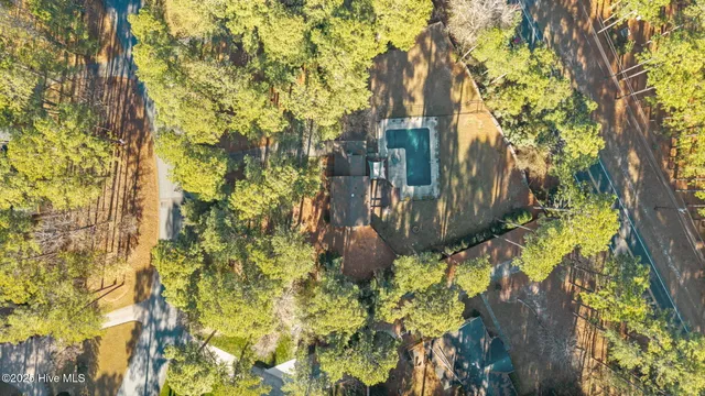 $3,100 | 215 Canterbury Road, Southern Pines, NC 28387