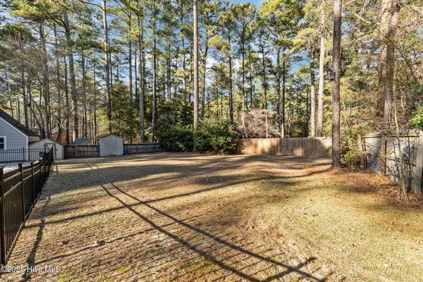 $2,900 | 215 Canterbury Road, Southern Pines, NC 28387