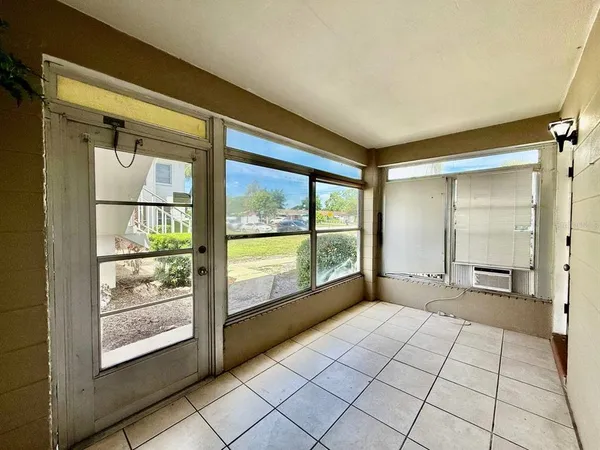 $1,900 | 3460 32nd Avenue North, Unit 101B, St. Petersburg, FL 33713