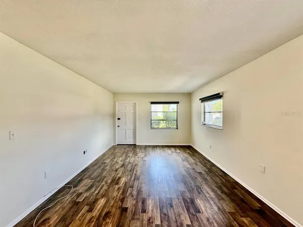 $1,900 | 3460 32nd Avenue North, Unit 101B, St. Petersburg, FL 33713