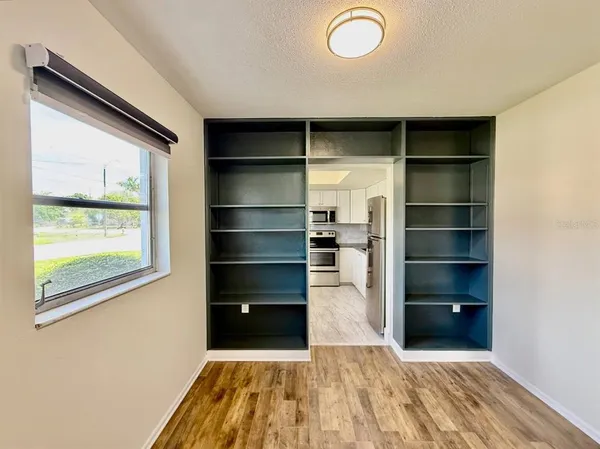 $1,900 | 3460 32nd Avenue North, Unit 101B, St. Petersburg, FL 33713