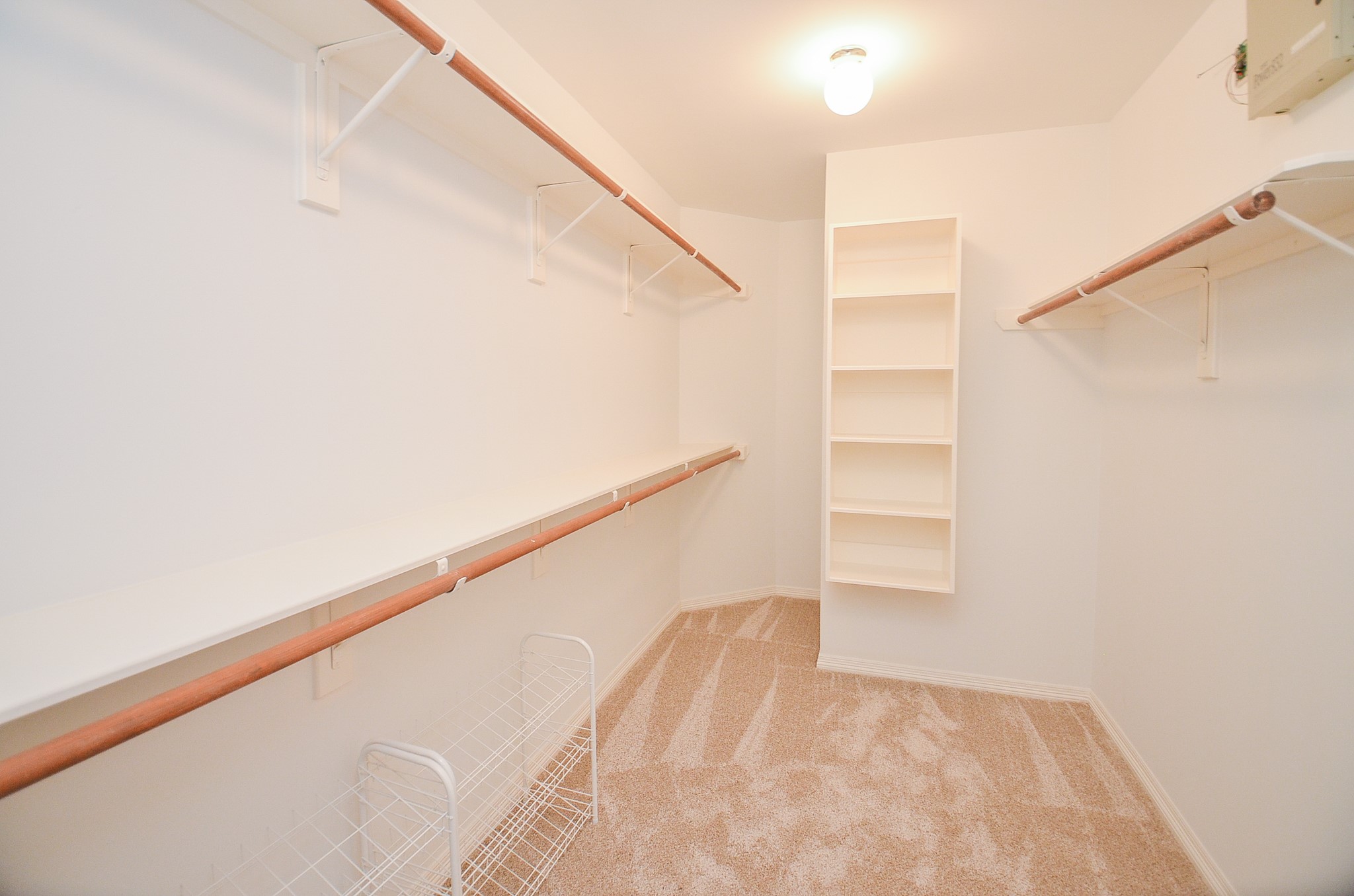 4916 Inker Street Houston, TX 77007 - Photo 34 of 36 Approx. 6x10 feet of wonderful storage!