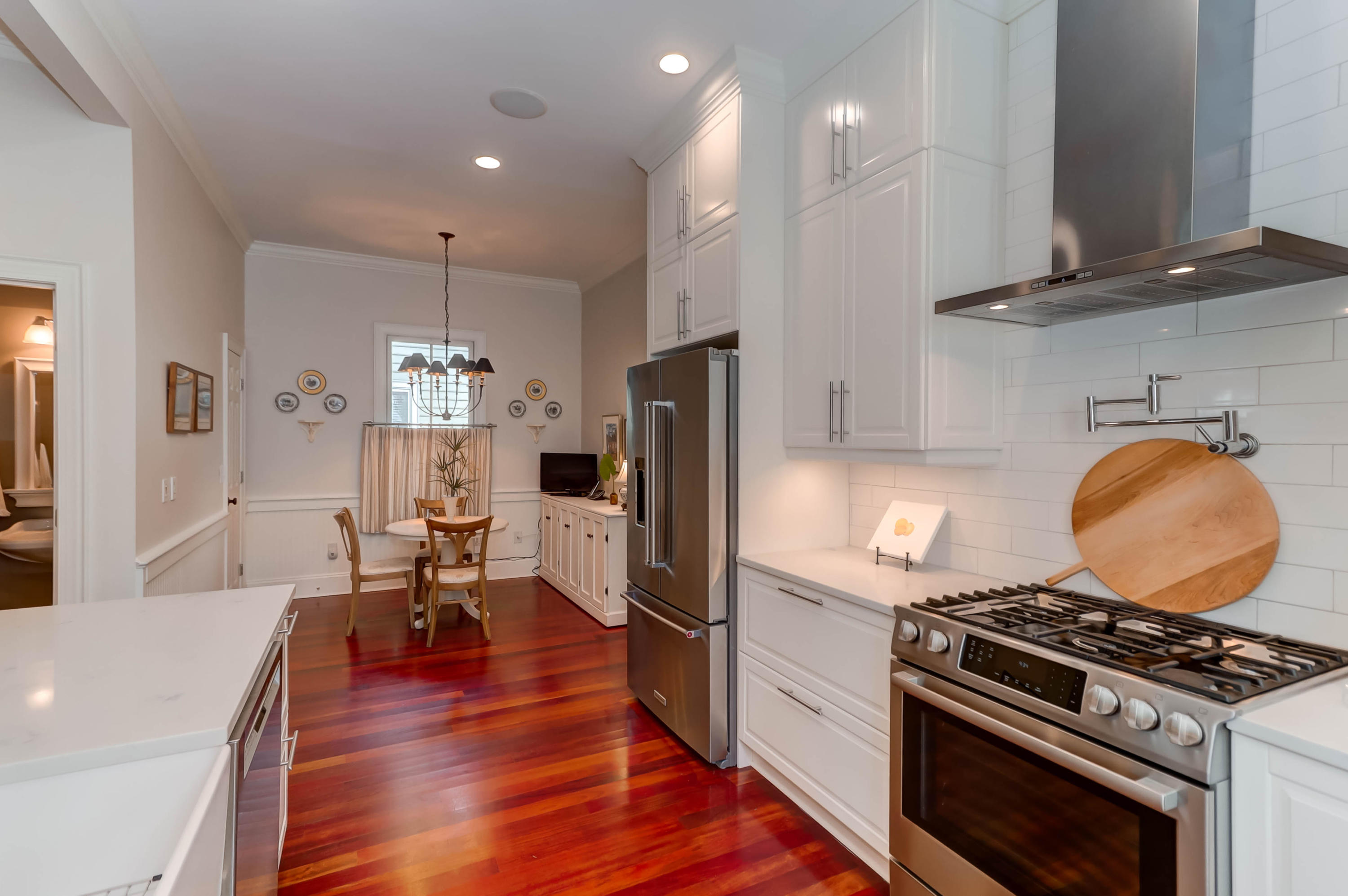 74 Ponsbury Road Mount Pleasant, SC 29464 - Photo 10 of 27 74 Kitchen with Breakfast Room