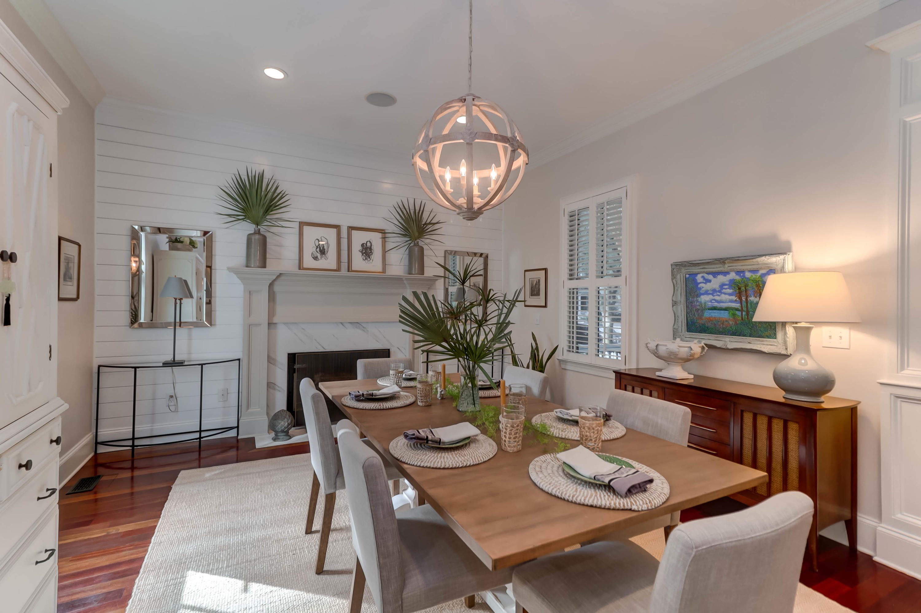 74 Ponsbury Road Mount Pleasant, SC 29464 - Photo 7 of 27 74 Spacious Dining