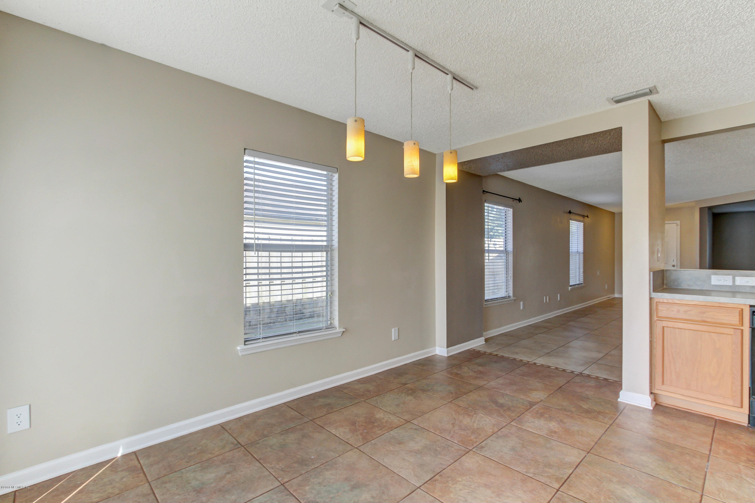 939 Morning Light Road Jacksonville, FL 32218 - Photo 14 of 26 Kitchen