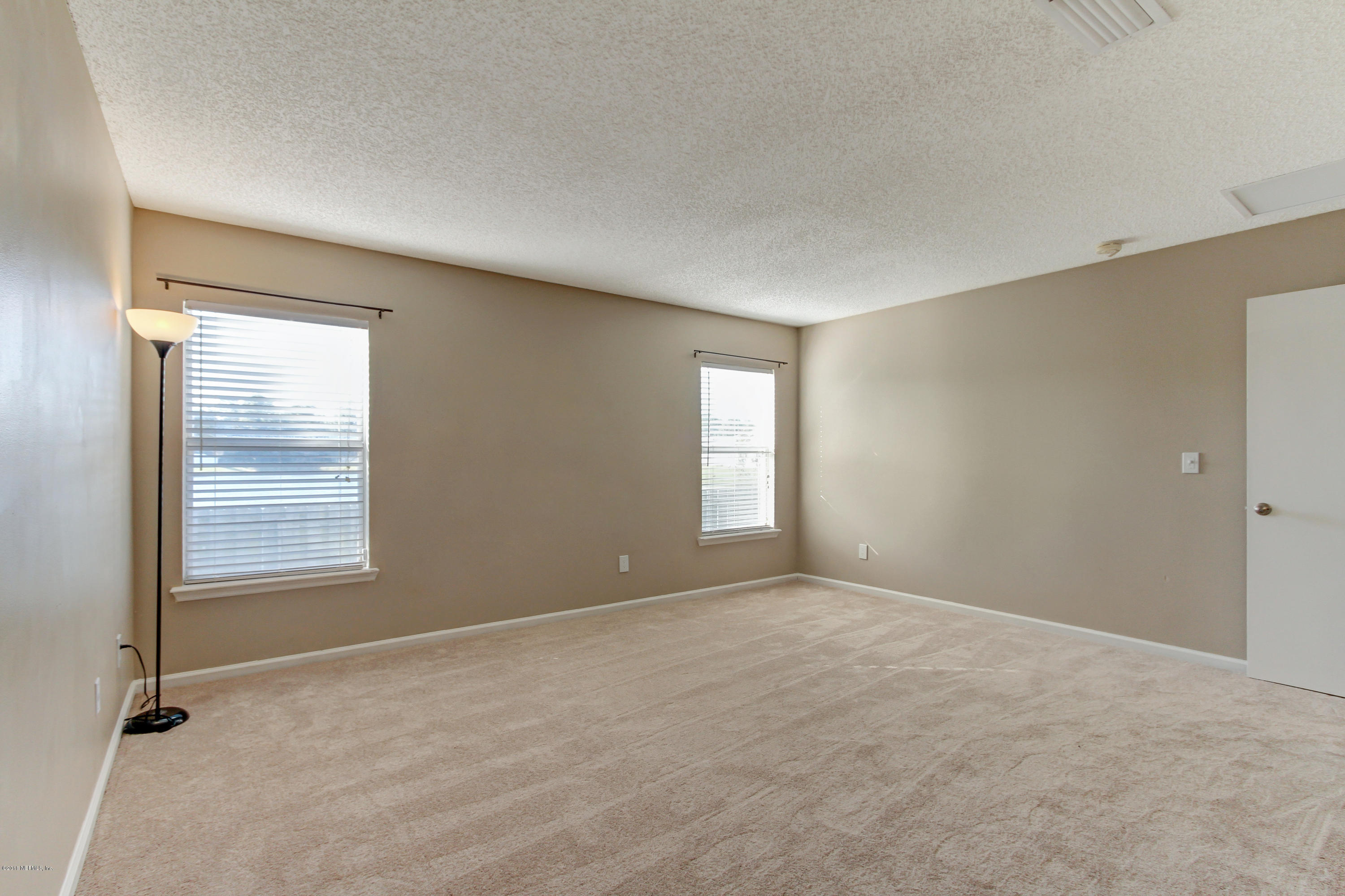939 Morning Light Road Jacksonville, FL 32218 - Photo 19 of 26 Master