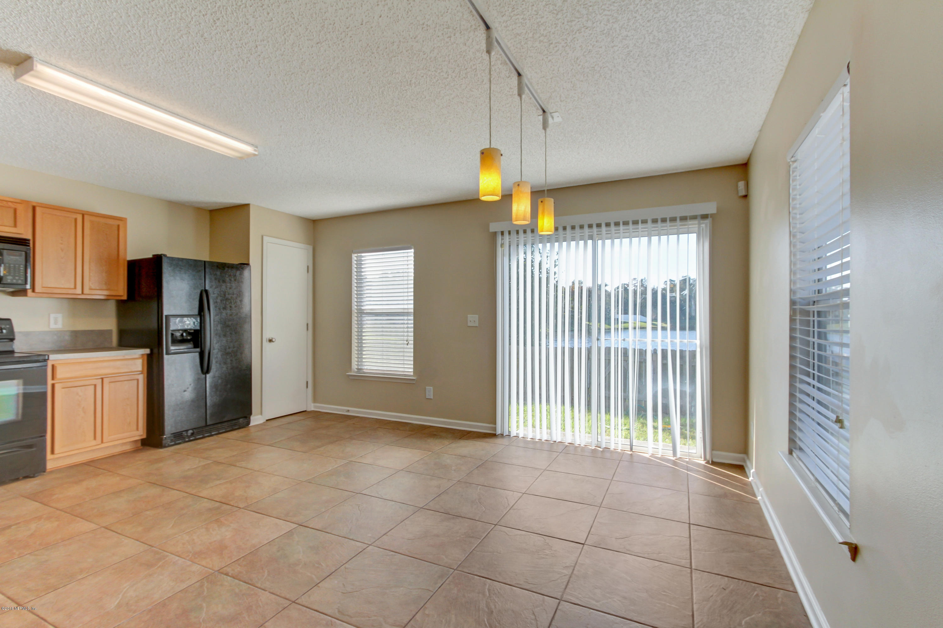 939 Morning Light Road Jacksonville, FL 32218 - Photo 10 of 26 Kitchen